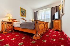 Hotel Imparatul Romanilor