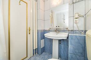 Hotel Imparatul Romanilor