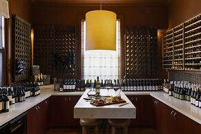 Mineral Springs Hotel