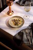 Mineral Springs Hotel