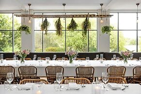 Mineral Springs Hotel