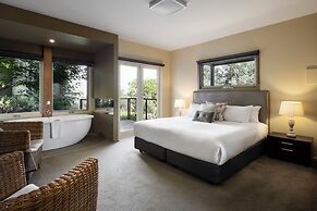 Mineral Springs Hotel