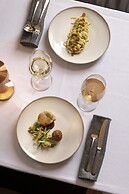 Mineral Springs Hotel