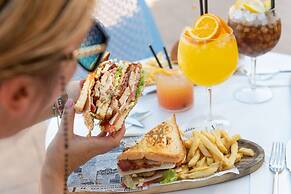 Villa Real Club Apartments