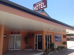 Parkside Motel