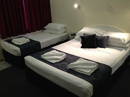 Parkside Motel