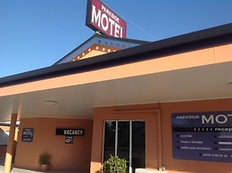 Parkside Motel