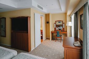 Hotel Boston Plaza Kusatsu