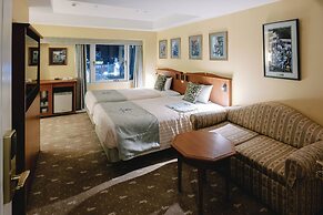 Hotel Boston Plaza Kusatsu
