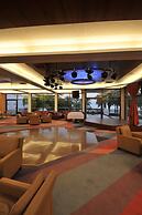 Gai Beach Resort Spa Hotel