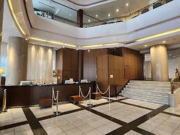 Breezbay Hotel Resort and Spa
