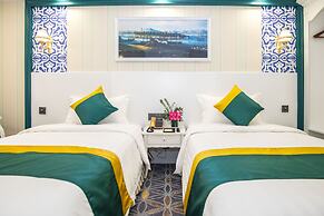 Fu Hua Hotel