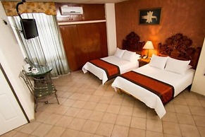 Hotel Real Azteca Boulevard