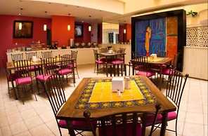 Hotel Real Azteca Boulevard