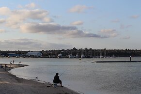 Albany Motel & Apartments