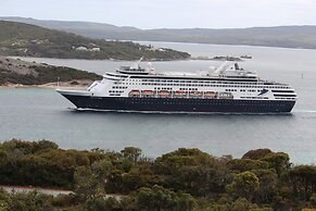 Albany Motel & Apartments