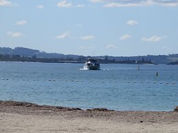 Albany Motel & Apartments