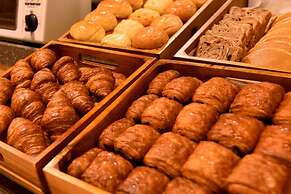 Yokohama Heiwa Plaza Hotel