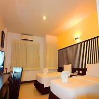 Dancenter Luxury Underwater World Pattaya