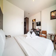 Dancenter Luxury Underwater World Pattaya