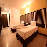 Dancenter Luxury Underwater World Pattaya