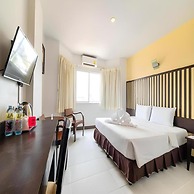 Dancenter Luxury Underwater World Pattaya