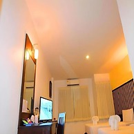 Dancenter Luxury Underwater World Pattaya