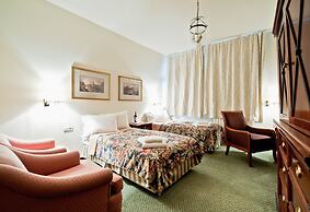 Aparthotel Miodosytnia