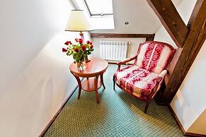 Aparthotel Miodosytnia