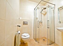 Aparthotel Miodosytnia