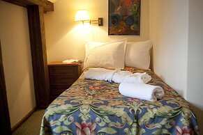 Aparthotel Miodosytnia