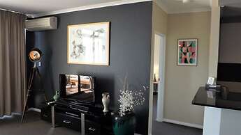 Avoca Palms Resort Apartments