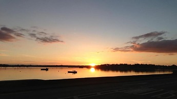 Riverbank House Hotel