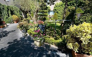 Riverbank House Hotel