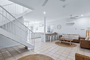 Cable Beachside Villas