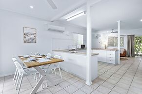 Cable Beachside Villas