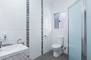 Cable Beachside Villas