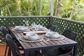 Cable Beachside Villas