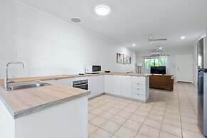 Cable Beachside Villas