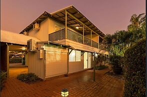 Cable Beachside Villas