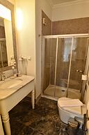 Kar's Otel - Special Class