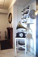 Kar's Otel - Special Class