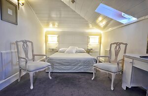 Kar's Otel - Special Class