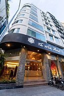 The White Hotel 8A Thai Van Lung