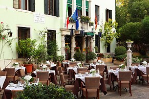 Pensione Accademia - Villa Maravege