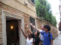 Santa Margherita Guesthouse