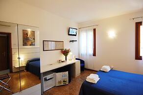 Santa Margherita Guesthouse