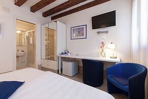 Santa Margherita Guesthouse
