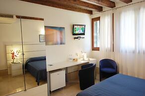 Santa Margherita Guesthouse