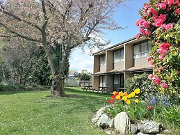 Fairway Motel and Apartments